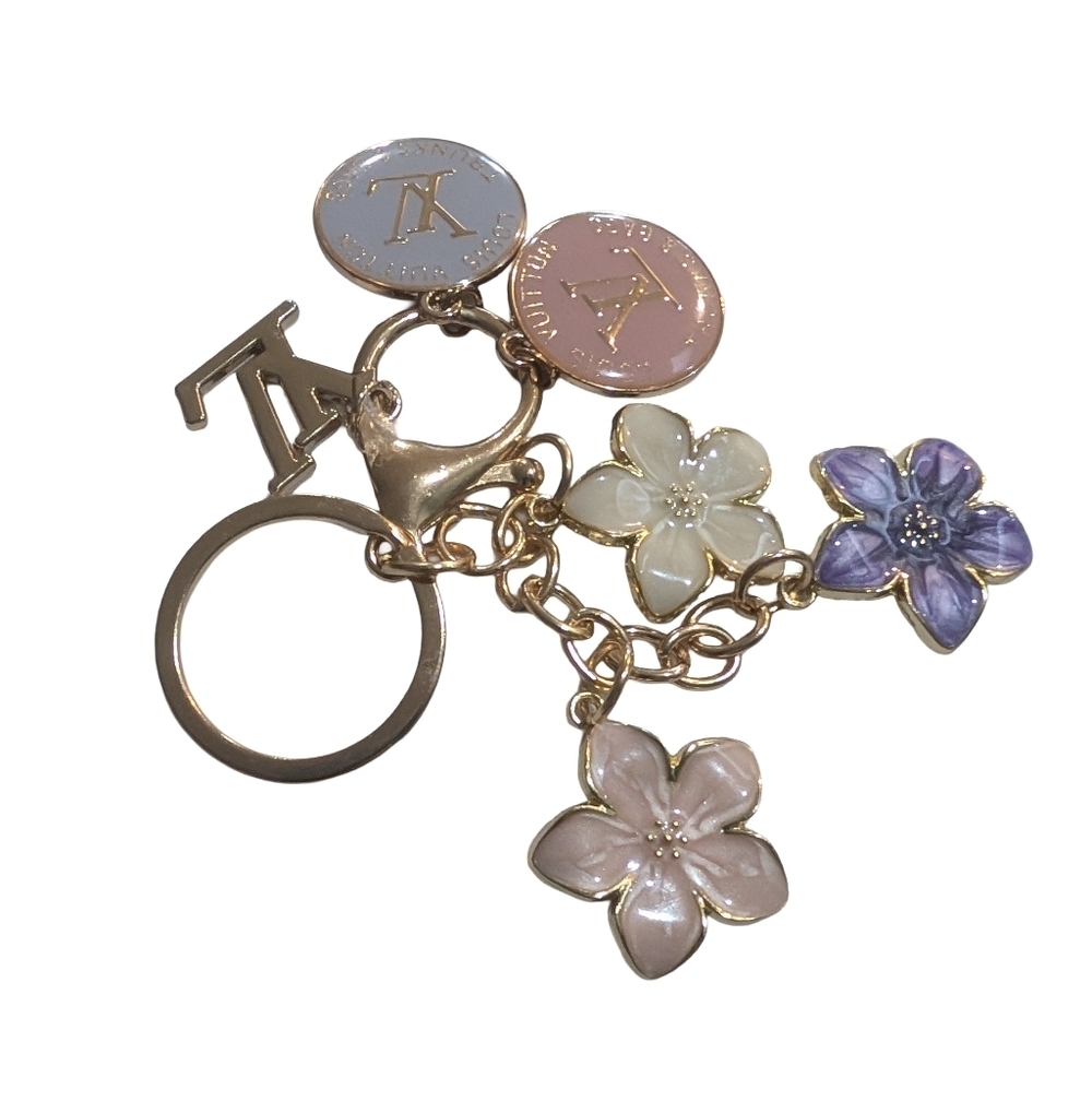 Authentic Louis Vuitton Trunks & Bags Charms plus An Extra!